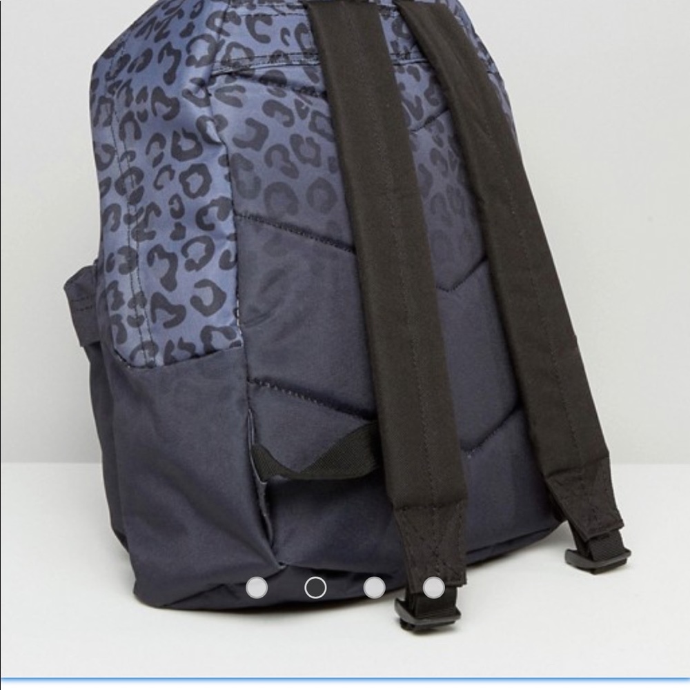 Devote Backpack - Picture 3 of 5